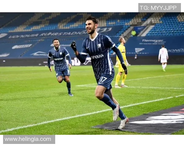 汉堡客场不敌帕德博恩，德乙战绩堪忧